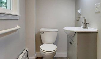 24 Warwick St, Bangor, ME 04401