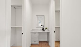 5804 RIDGEFIELD Rd, Bethesda, MD 20816