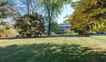 6 BLUEBERRY Ct, Hockessin, DE 19707