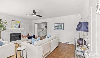 1915 Birchcrest Dr, Charlotte, NC 28205