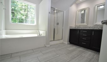 641 Briarcliff St, Apex, NC 27502