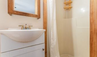 97 Hickory Corner Rd, Alexandria Twp., NJ 08848