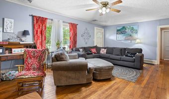711 Parrish Ave, Adel, GA 31620