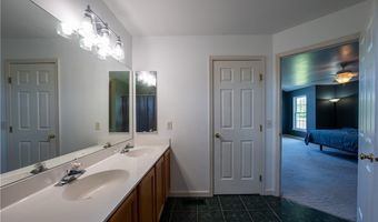 12447 Lesswing Rd, Alden, NY 14004