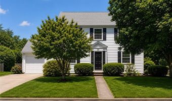 20 Drowne Pkwy, East Providence, RI 02916