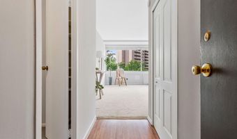 1210 N TAFT St 909, Arlington, VA 22201