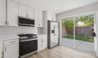 10604 S Calico Pines Ave, Las Vegas, NV 89135