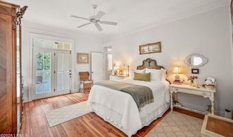 110 Coosaw Club Dr, Beaufort, SC 29907