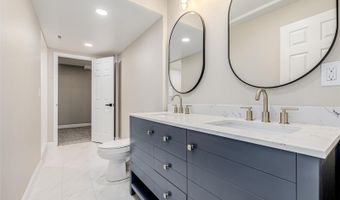5597 S Buchanan St, Aurora, CO 80016