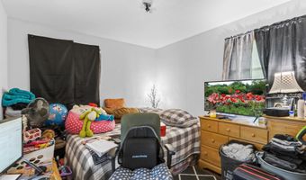 752 Southview Dr, Anoka, MN 55303