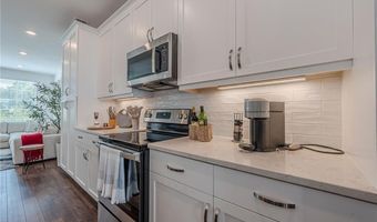 515 Burton Dr #807, Alpharetta, GA 30009