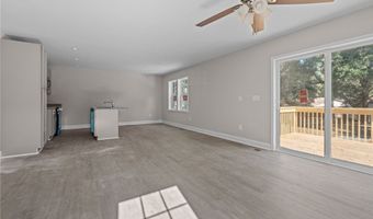 1010 W Saunders Ave, Aberdeen, NC 28315