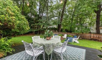 20 Terrace Dr, Barrington, RI 02806