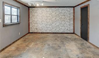 10 Bluebird Dr, Agency, MO 64401