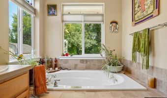 7406 NE 228TH St, Battle Ground, WA 98604