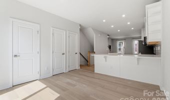 408 Tristram Ln, Charlotte, NC 28205