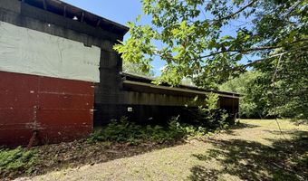 481 Airline Rd, Baileyville, ME 04694