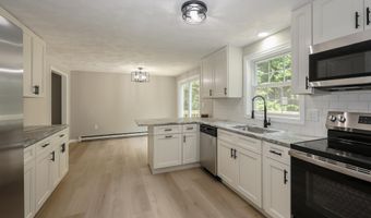 51 Halls Village Rd, Chester, NH 03036