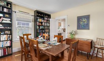 141 Coggeshall Ave, Newport, RI 02840