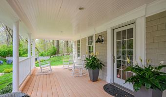 79 Sturgis Ln, Barnstable, MA 02630