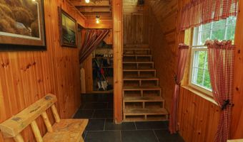 47 Gales Rd, Abbot, ME 04406