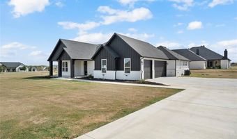 100 Buddy Ct, Millsap, TX 76066
