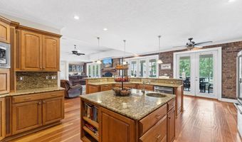 869 Gin House Rd, Abbeville, SC 29620