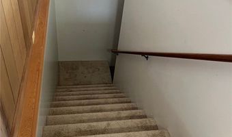 98-1429 Akaaka St Upstairs, Aiea, HI 96701