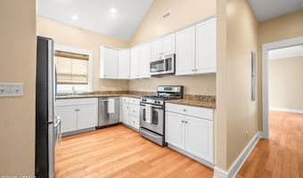 918 La Chere St, Beaufort, SC 29902