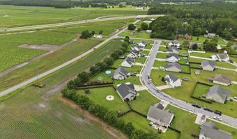 4401 Bristlecone Dr, Ayden, NC 28513