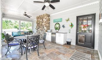 711 Yadkin St, Albemarle, NC 28001