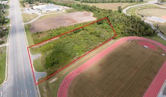 1657 S Hatch Pkwy, Baxley, GA 31513