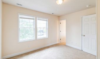 2627 Stange Rd, Ames, IA 50010