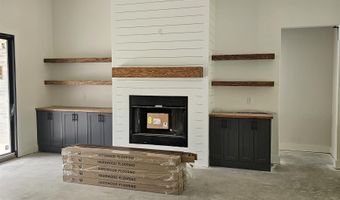 3076 Avilla Manor Trl, Alexander, AR 72002