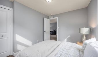 17108 Arlington Ave, Allen Park, MI 48101