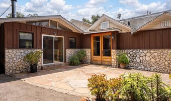 450 SUMMERHILL Ct, Alpine, CA 91901