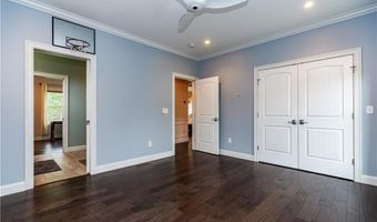 201 Rodman Ln, North Kingstown, RI 02852