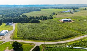 Strickler Road SW, Amanda, OH 43102