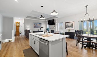 1827 Ledges Dr, Ames, IA 50010