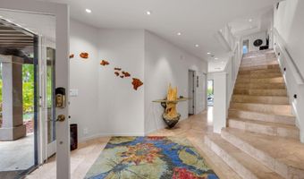 390 Pualoa Nani Pl, Kihei, HI 96753