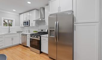 3 W CLEMENT St, Baltimore, MD 21230