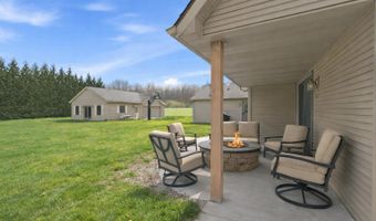 335 Lane 230 Jimmerson Lk, Angola, IN 46703