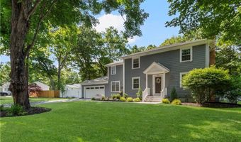 27 Christine Dr, Barrington, RI 02806