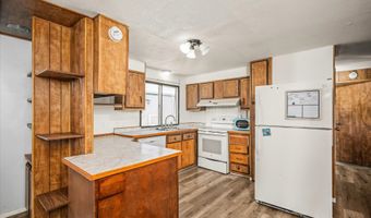 2145 31ST St 23, Springfield, OR 97477