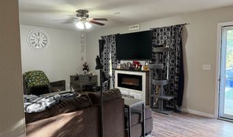 400 S 7th St, Akron, IA 51001