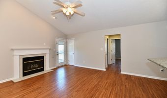 9397 Villa Woods Dr 213, Avon, IN 46123