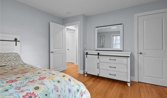 31 Swan St, North Providence, RI 02911