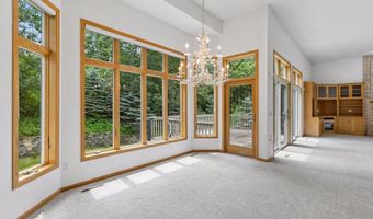 7690 Gibraltar Ter, Apple Valley, MN 55124