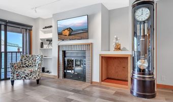 1 3RD St 204, Astoria, OR 97103