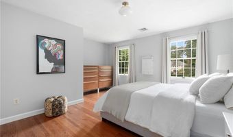 215 Watch Hill Dr, East Greenwich, RI 02818
